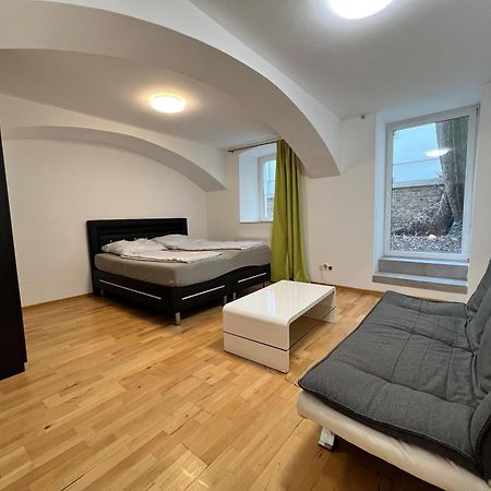 וינה Cozy Studio Apt - Near Prater Ferris Wheel מראה חיצוני תמונה