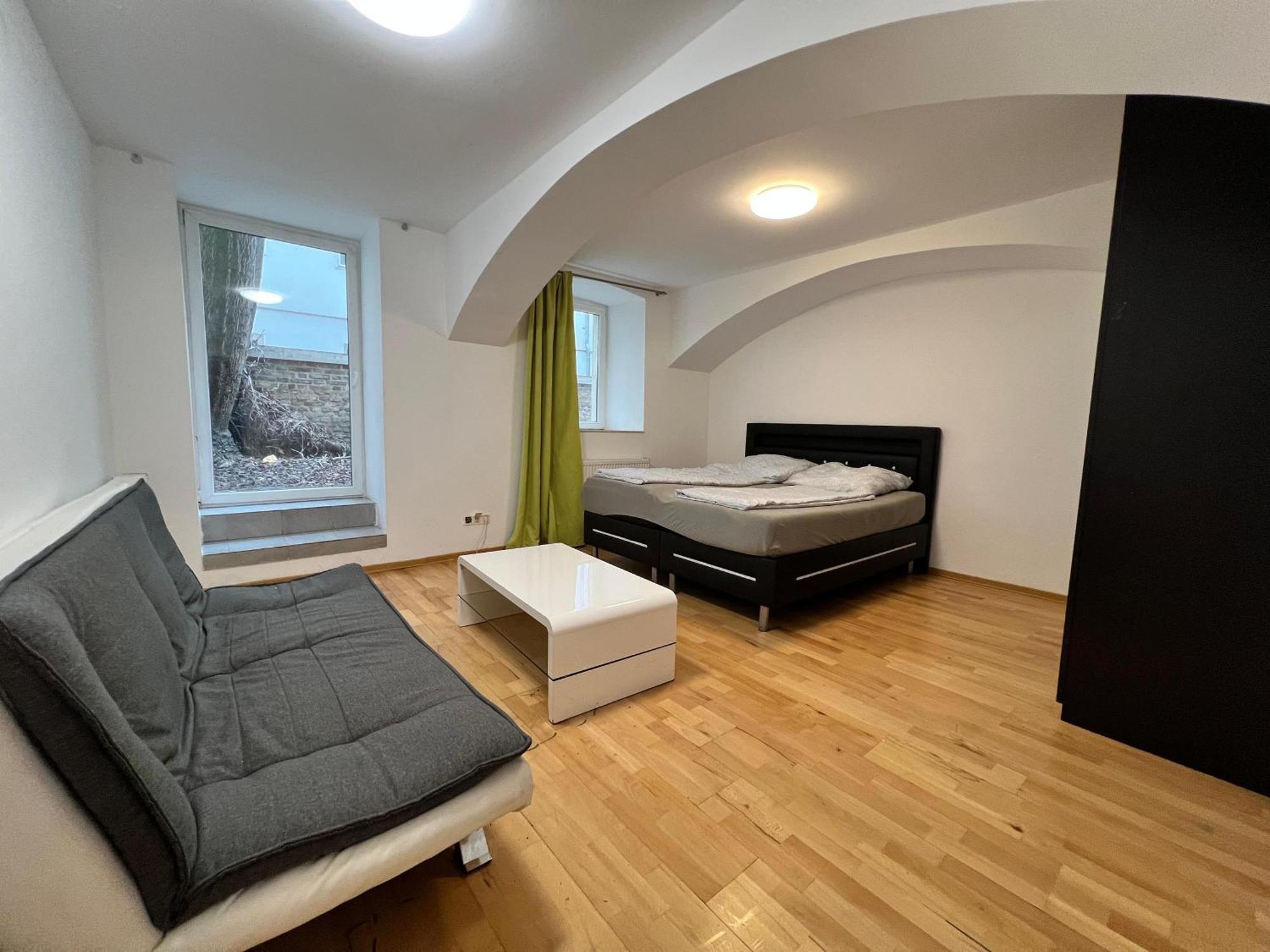 וינה Cozy Studio Apt - Near Prater Ferris Wheel מראה חיצוני תמונה